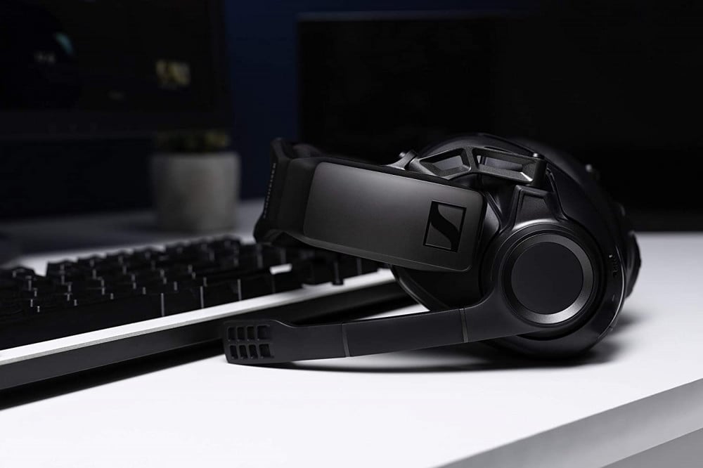 صورة سماعة راس هيدست - Sennheiser GSP 670 Wireless Gaming Headset, Low-Latency Bluetooth, 7.1 Surround Sound, Noise-Cancelling Mic, Flip-to-Mute, Audio Presets, For Windows PC, PS4, and Smartphon رقم 7