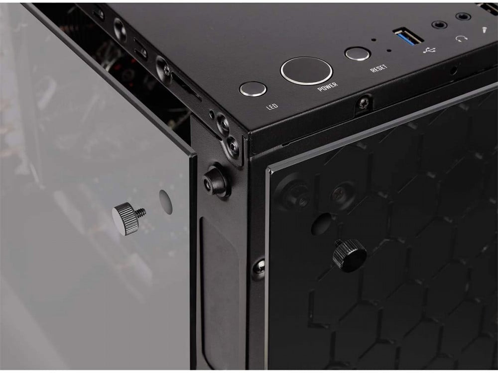 صورة Gamemax ONYX RGB Mid Tower ATX PC Case with 3 x RGB Fan and Tempered Glass Side and Front - Black رقم 6