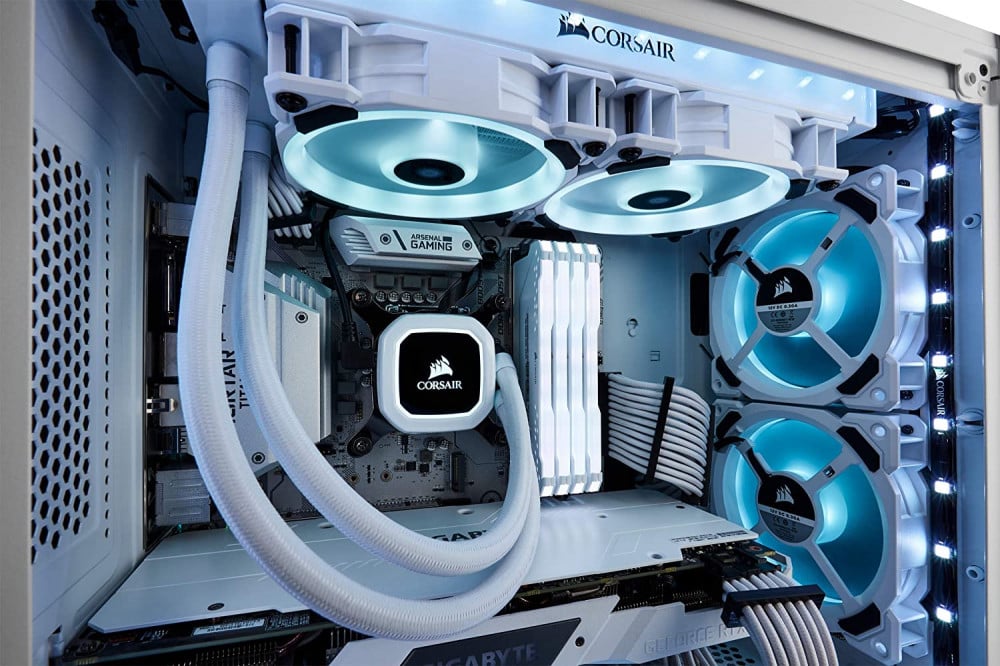 صورة CORSAIR LL Series, LL120 RGB, 120mm RGB LED Fan, Triple Pack with Lighting Node PRO- White رقم 8