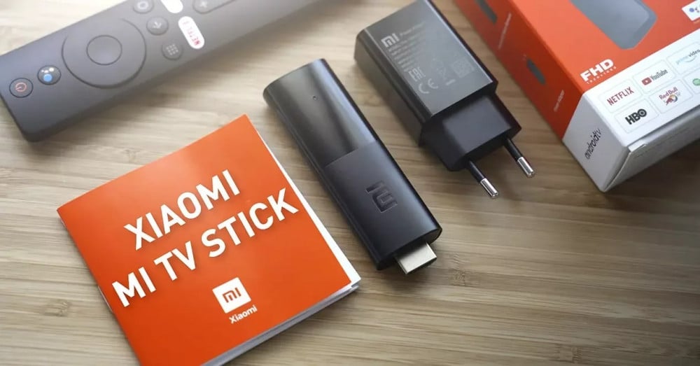 صورة مشغل الوسائط على التلفزيون من ام اي ستيك - Xiaomi Mi TV Stick رقم 2