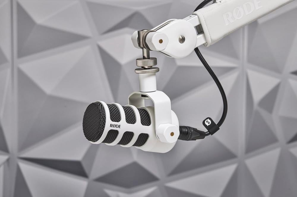صورة مايك رود بودمايك الديناميكي للبث والبودكاست الأبيض بجودة احترافية | RODE PodMic Dynamic Broadcast Microphone White رقم 5